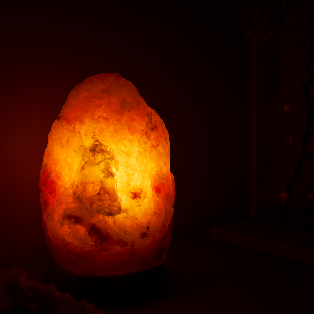Dimbare Himalaya zoutlamp Aura - 2-4 KG