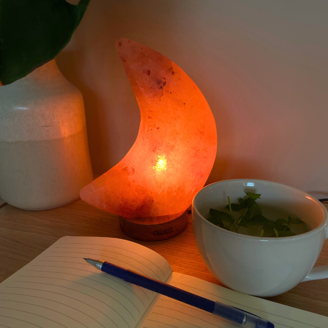 Lampe de sel de l'Himalaya à intensité variable Selene - 3-4 KG