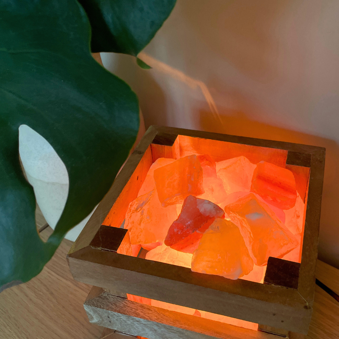 Dimbare Himalaya zoutlamp Fira - vierkant